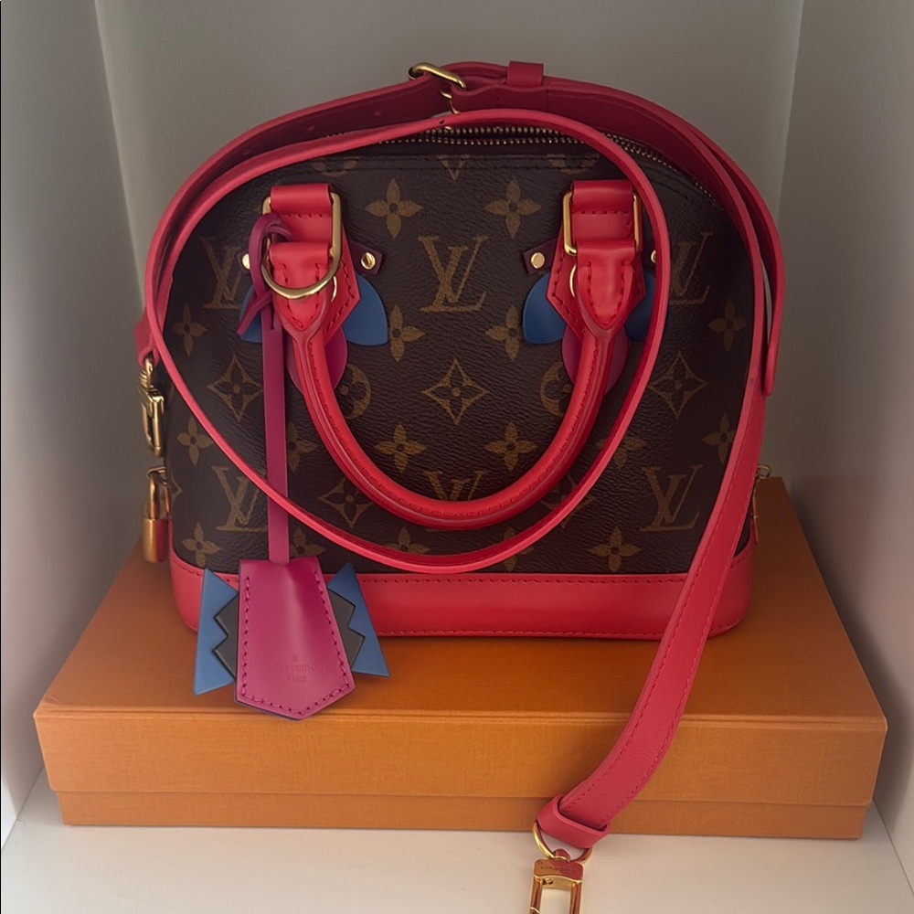 Louis Vuitton Mini Bags Brown and Pink with Gold Hardware - Picture 8 of 9